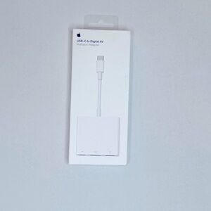 Apple USB-C Multiport Adapter Digital AV